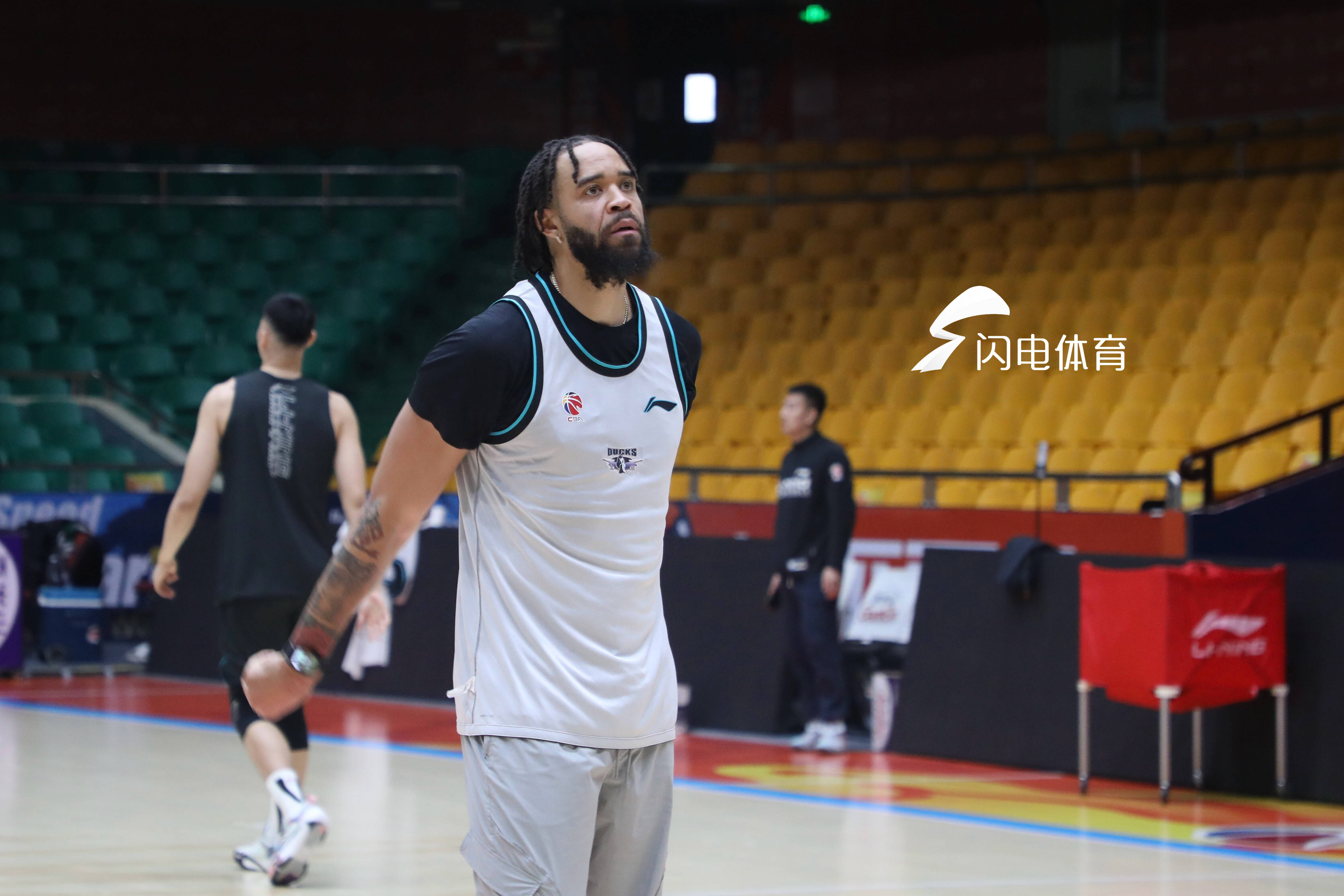 开云-包含这也行？山东男篮围绕全明星赛回应争议风云突变圣安东尼奥马刺关键时刻伤情更新，上海久事冲刺阶段战术微调的词条-开云